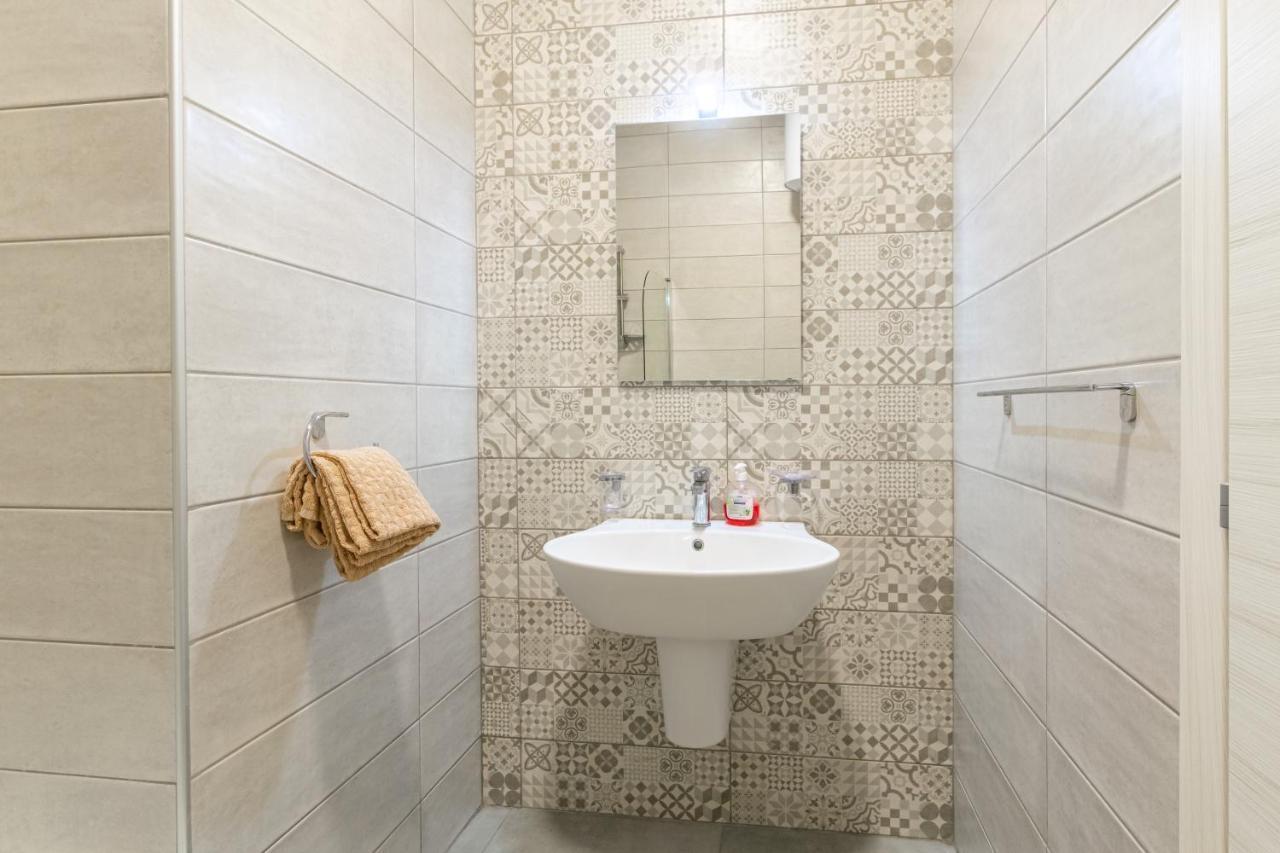 Spacious Brand New Apartment Hc Balcony 3 Bdr 2 Bth Bugibba Σεντ Πόλς Μπέι Εξωτερικό φωτογραφία