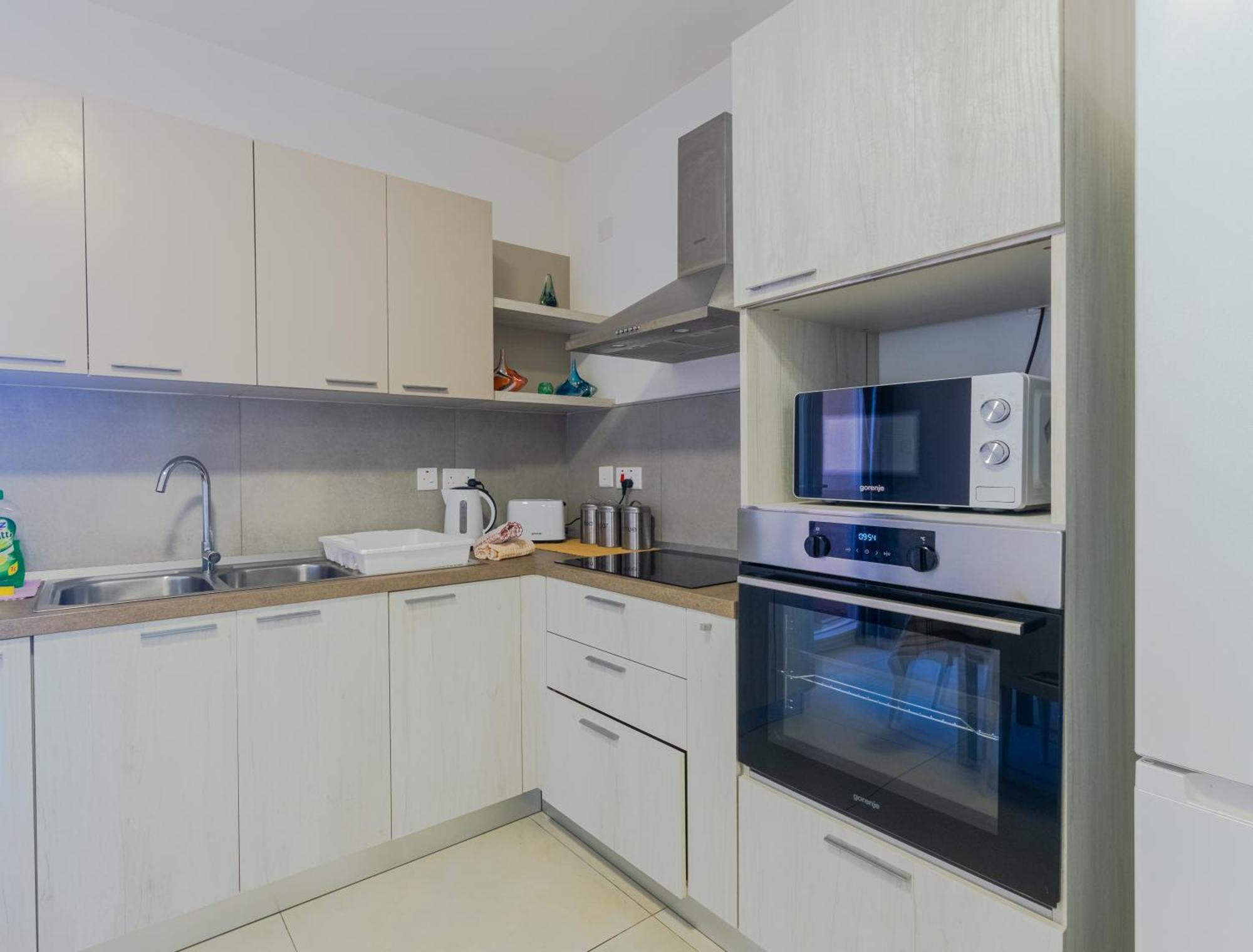 Spacious Brand New Apartment Hc Balcony 3 Bdr 2 Bth Bugibba Σεντ Πόλς Μπέι Εξωτερικό φωτογραφία